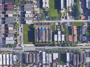 2442 W Harrison St, Chicago, IL 60612