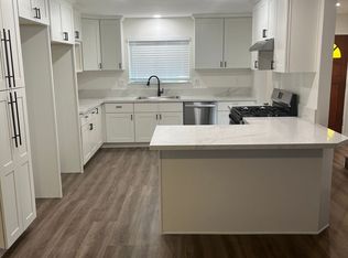 622 E Lee Pl #622, Azusa, CA 91702