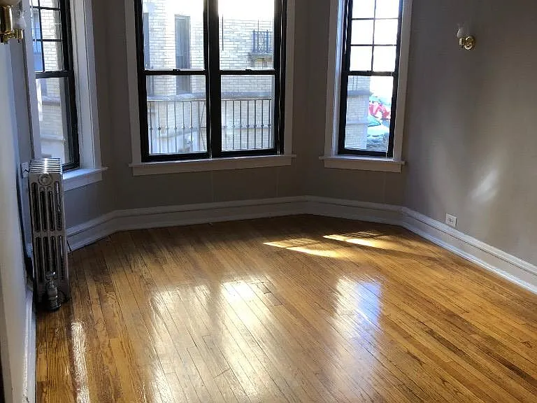 6364-82 N Hermitage Ave #3-6374 — Photo 2