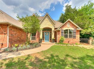 8650 Palermo Dr, Edmond, OK 73034