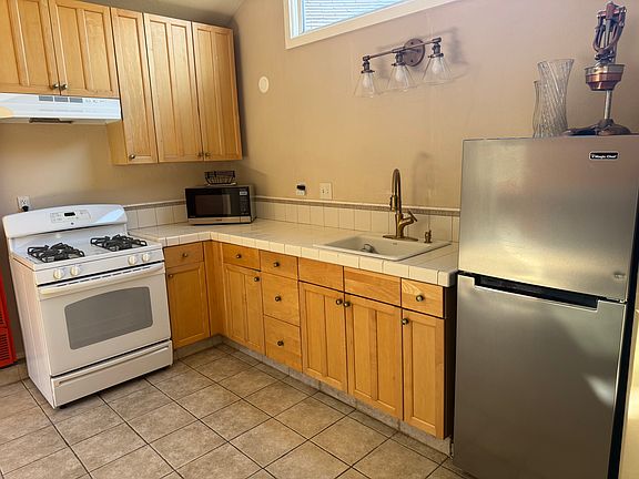 2nd image of 5310 Soquel Dr #A