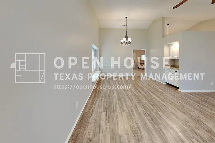 4403 Santa Cruz Ln — Photo 19
