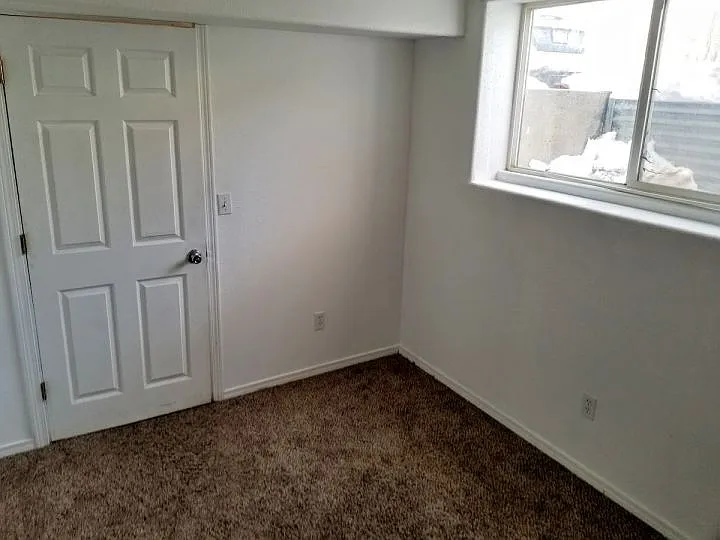 215 Orchard Ln #E — Photo 5