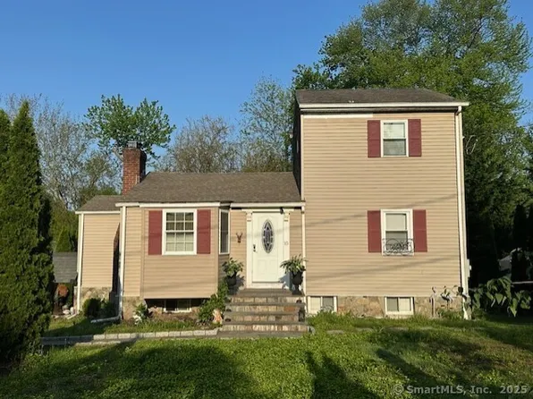 15 Sunlit Drive, Norwalk, CT 06851