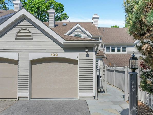 102 Boulder Ridge Rd