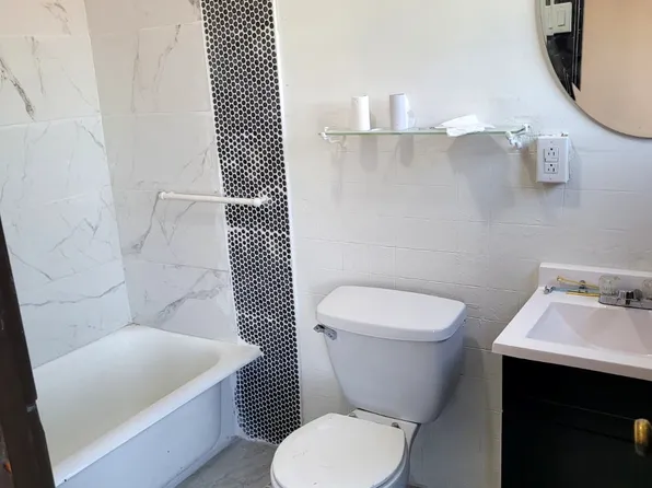 1443 Fairview St, Reading, PA