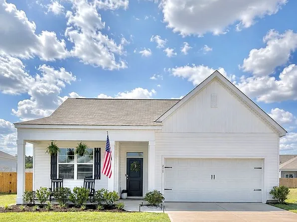215 Watersglen Dr, Summerville, SC 29486