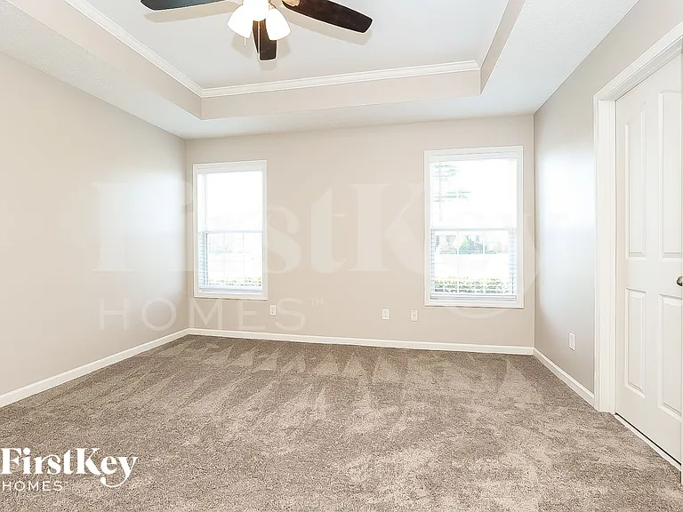 8117 Bostic Dr — Photo 10