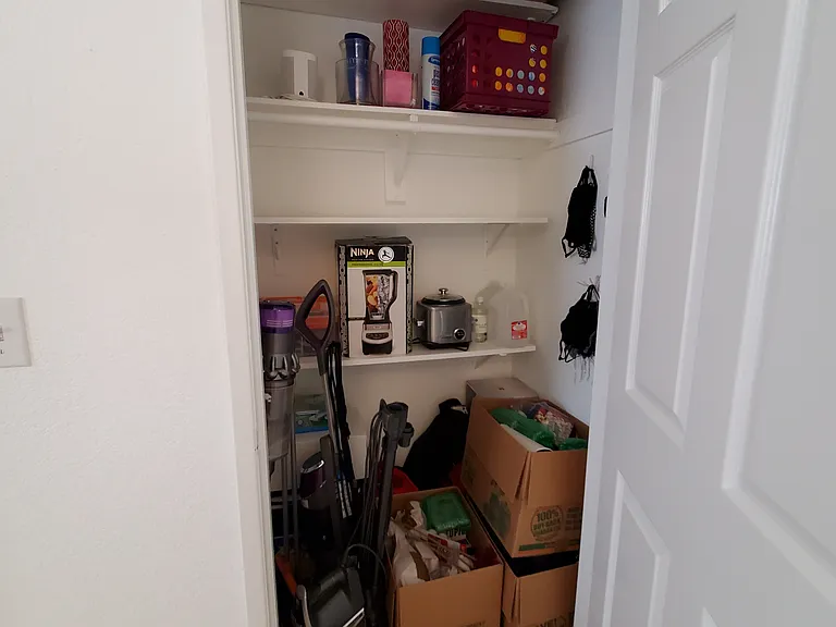 1546 Amherst Ave #103 — Photo 12