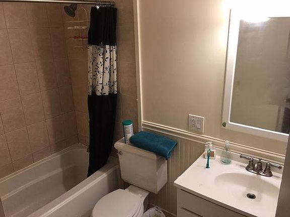 3rd image of 31 Emmalon Ave #2