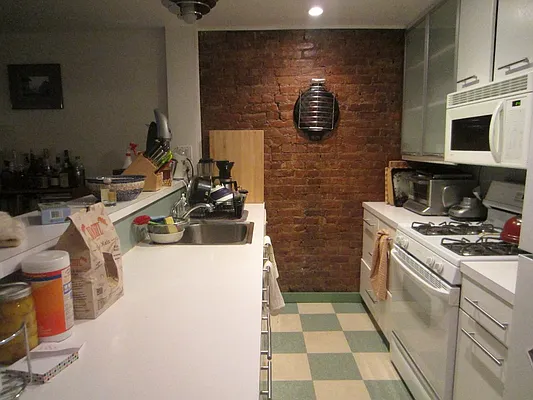 Rented by Aguayo & Huebener Brooklyn | media 12
