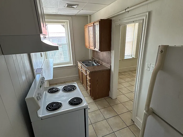 14 E Market St #6 — Photo 14