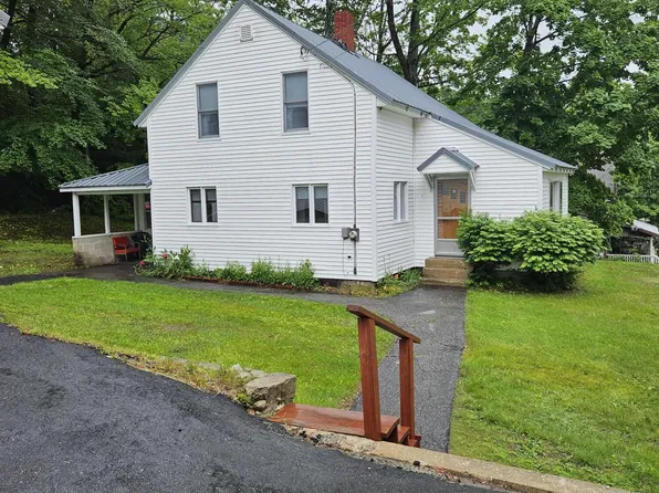 710 Hillside Avenue, Rumford, ME 04276