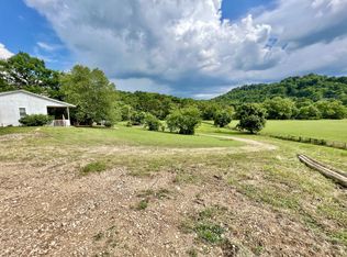 271 Rivers Edge Ln, Woodbury, TN 37190