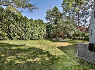 7 Atlantic Ave, Gloucester, MA 01930
