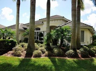 238 Rotonda Blvd E, Rotonda West, FL 33947