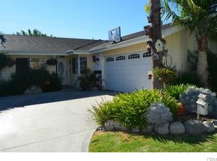 2859 N Greenbrier Rd, Long Beach, CA 90815