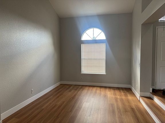 2nd image of 2776 Woodmont Dr