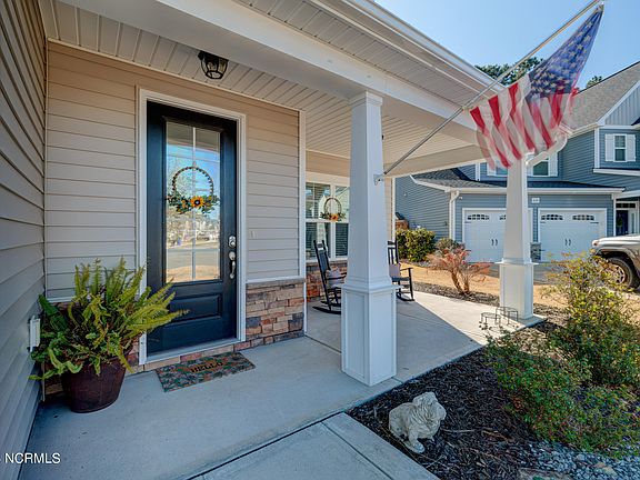 3rd image of 6137 Sweet Gum Drive
