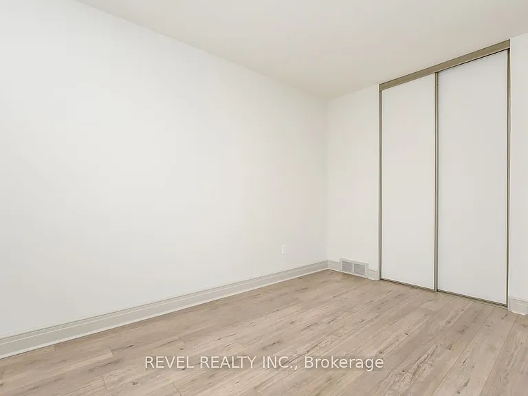5 Sandhurst Ct — Photo 13