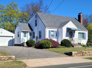 406 School St, East Hartford, CT 06108