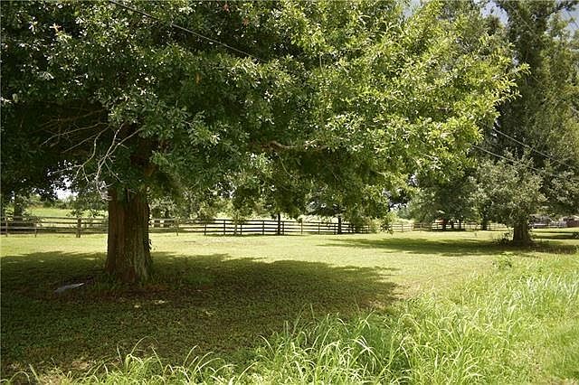 2nd image of Twin Oaks Dr Lot 2