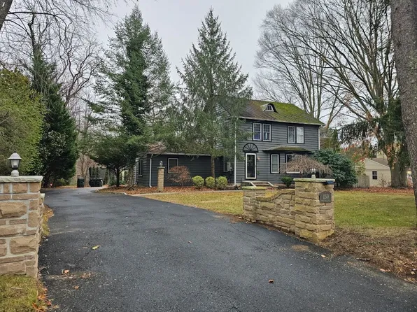 150 Robertsville Rd, Freehold, NJ 07728