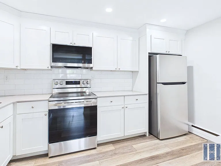 1395 Furnace Brook Pkwy — Photo 3