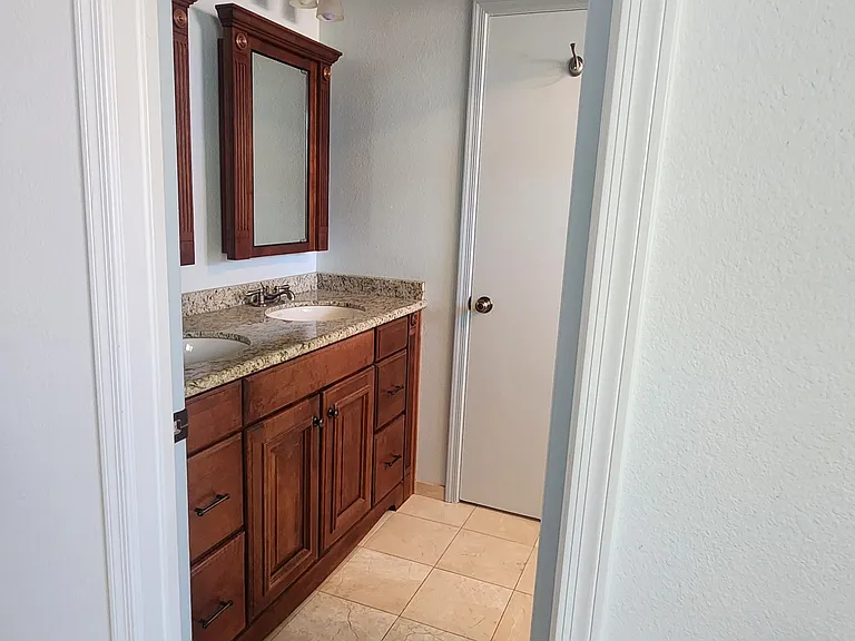 3802 E Park Ave — Photo 3