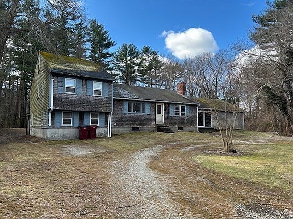 2nd image of 143 Plympton St