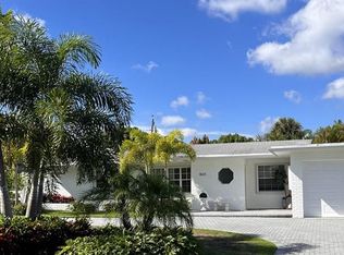 464 NW 11th St, Boca Raton, FL 33432