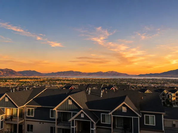 1027 W Seasons View Ct, Lehi, UT 84043
