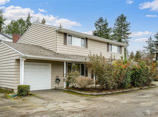 945 N 163rd St, Seattle, WA
