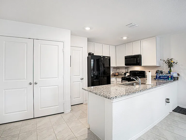 3624 Bluebird Ln — Photo 12