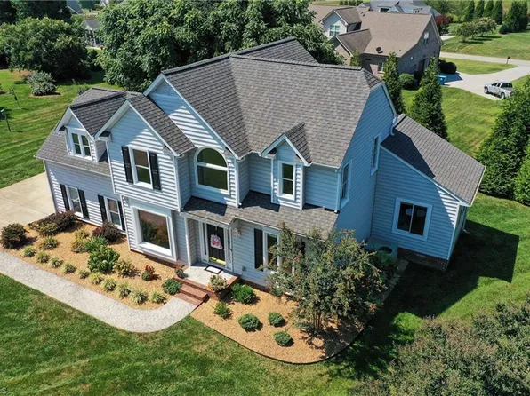 111 Lonetree Ct, Advance, NC 27006