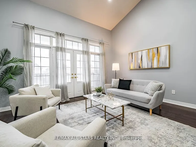 138 Yakefarm Blvd — Photo 14