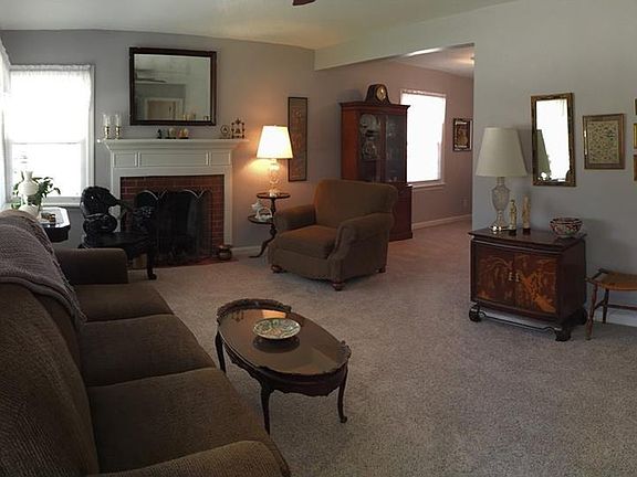 3rd image of 2315 15th St
