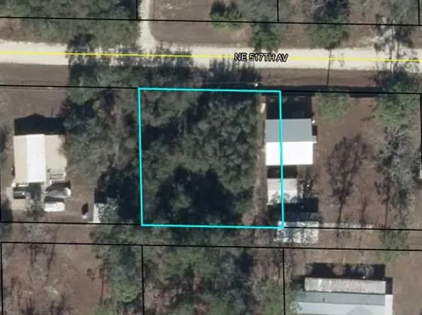 517th Ave, Old Town, FL 32680