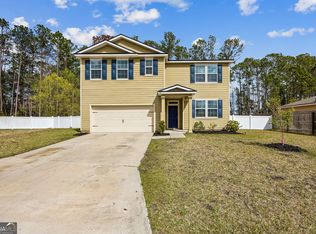 403 Cedar Breeze Dr, Kingsland, GA 31548