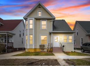 1616 Villa St, Racine, WI 53403