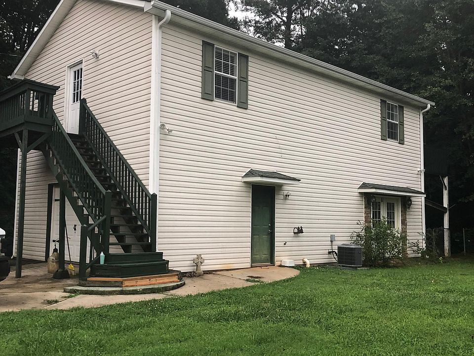 Second floor is the apartment