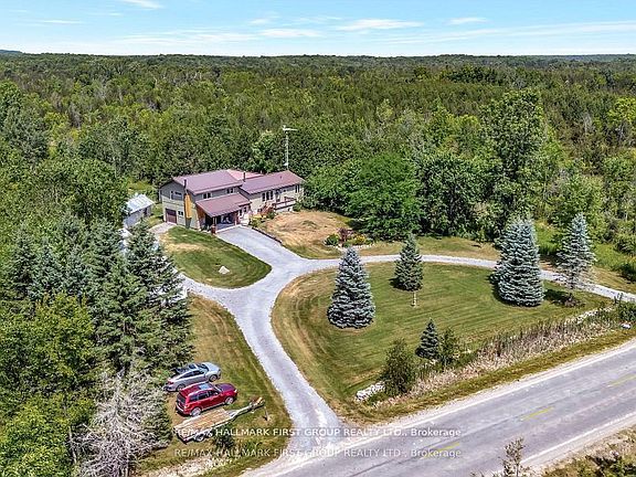 2nd image of 1503 Moneymore Rd