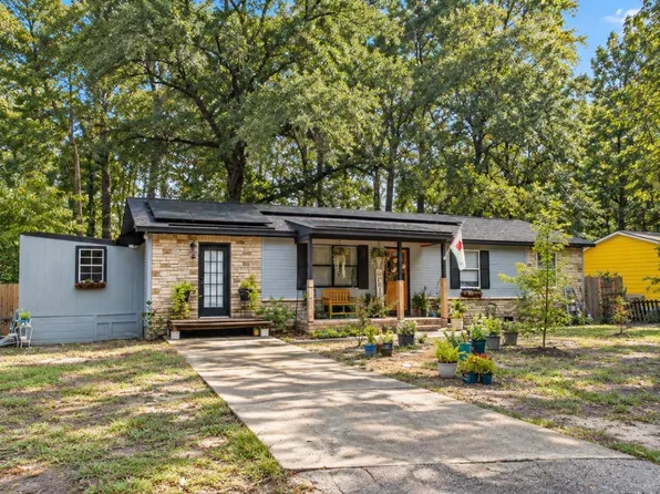 14 Yashica Ct, West Columbia, SC 29172