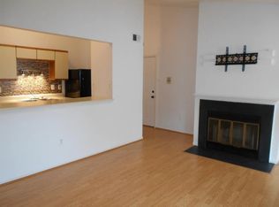 900 Cedar Crest Ct APT J, Edgewood, MD 21040