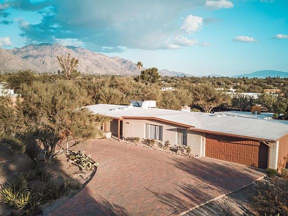 2nd image of 6676 N Harran Dr