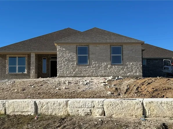 818 Estate Cir, Copperas Cove, TX 76522
