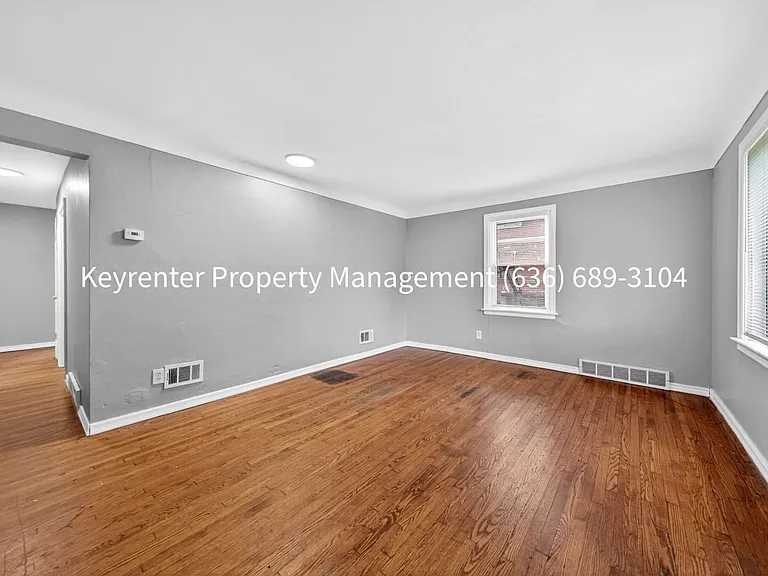 5936 Theodore Ave — Photo 9