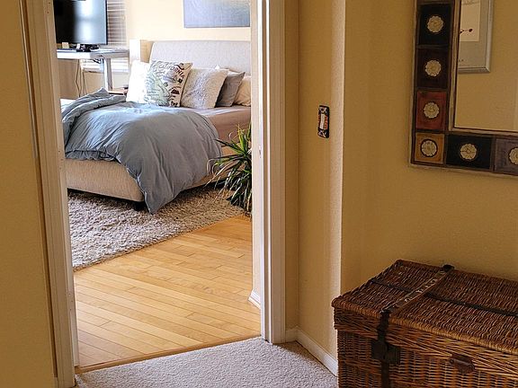 Upstairs Master Bedroom w/balcony. Ocean view to Catalina, San Clemente Island and north to Dana Point