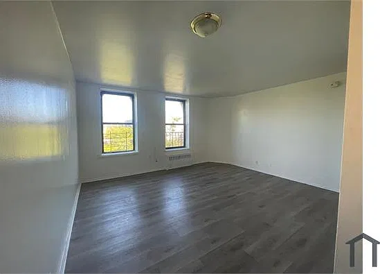 2 bed, 1300 sqft, $3,000 — Photo 2