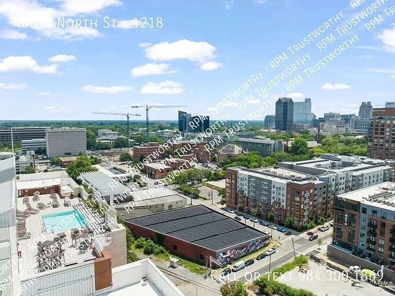 400 W North St #1218 — Photo 13